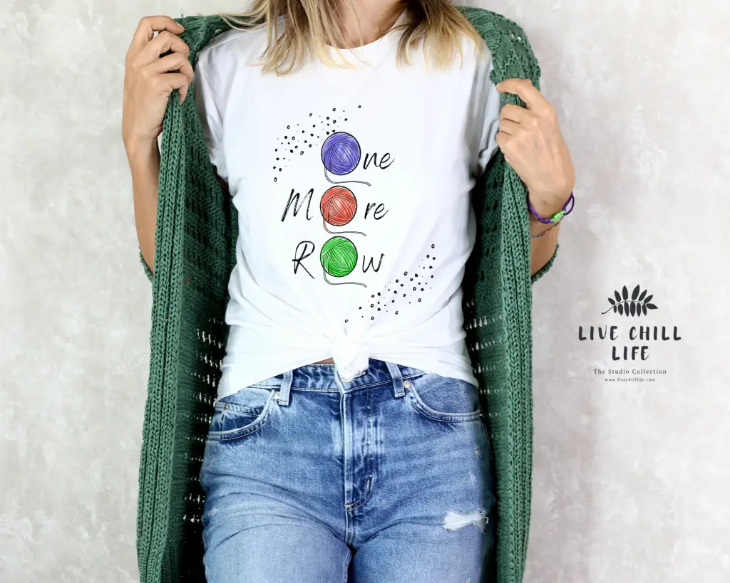 yarn crafter graphic tee, one more row
