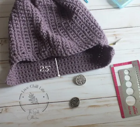 assembling crochet hat