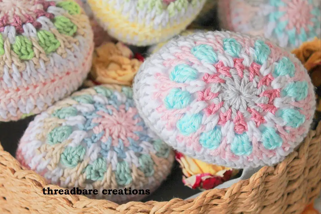 crochet easter eggs