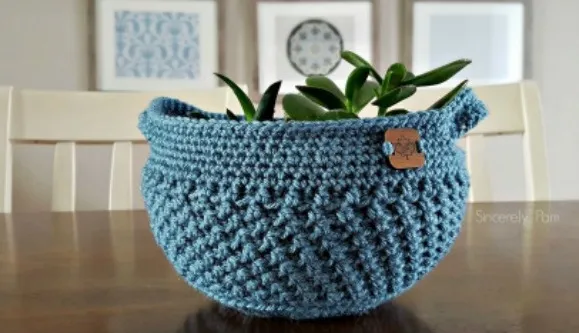 crochet plant holder