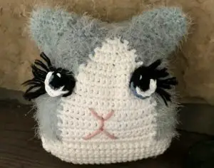 Fluffy cat crochet