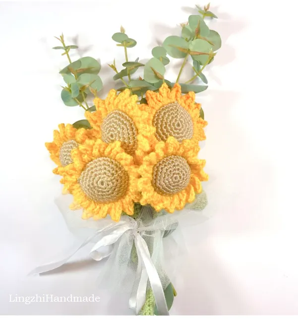 Crochet sunflowers in vase