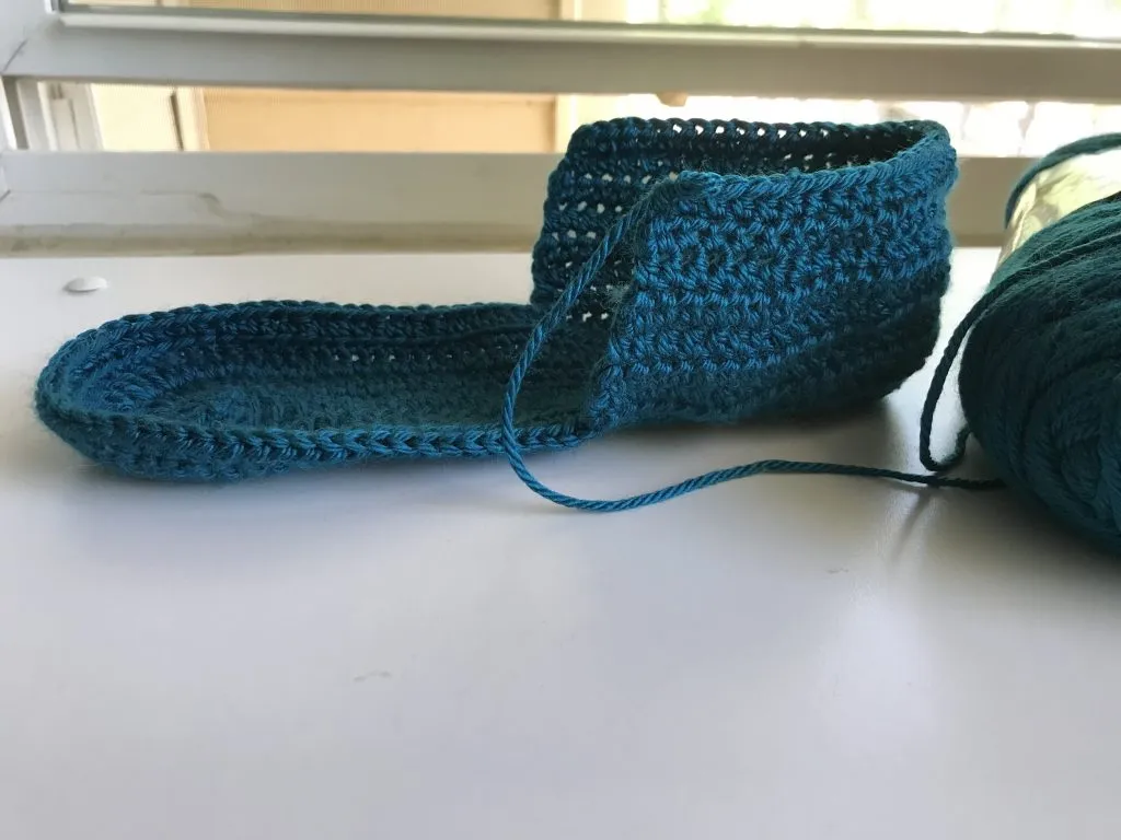 crochet slipper pattern
