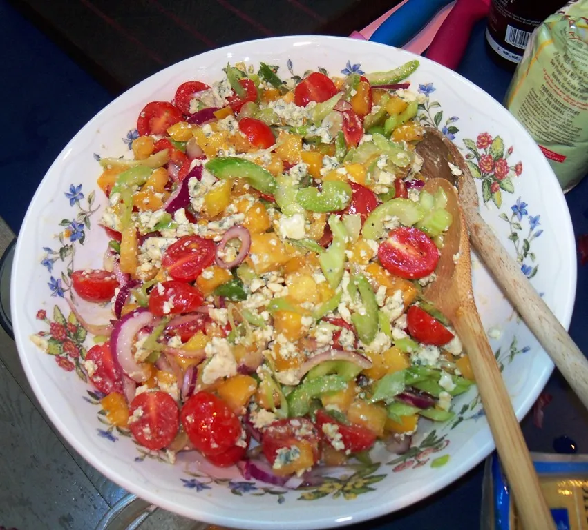 Summer tomato salad