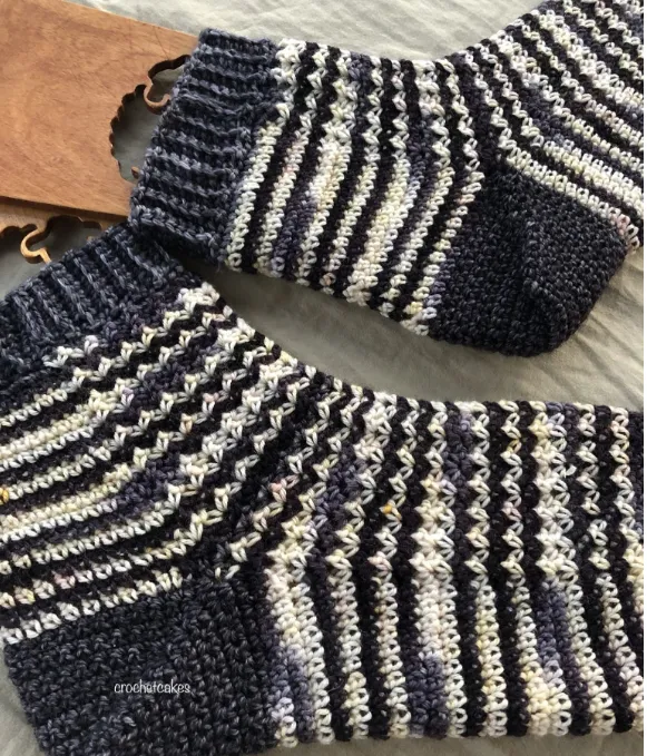 striped crochet socks
