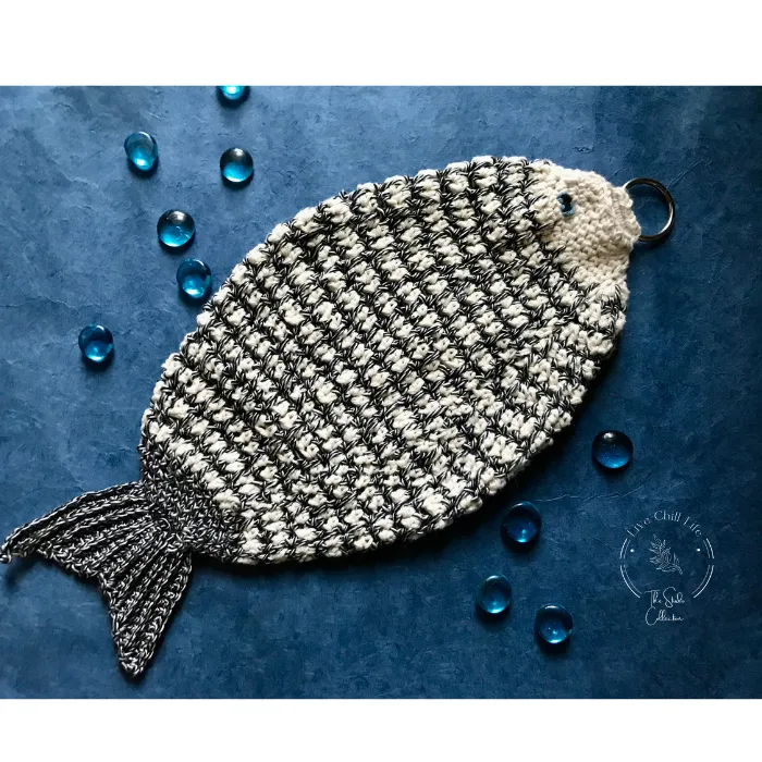 crochet fish potholder