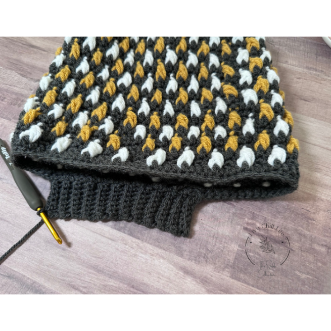 How to Crochet a women's hat free pattern - Live Chill Life
