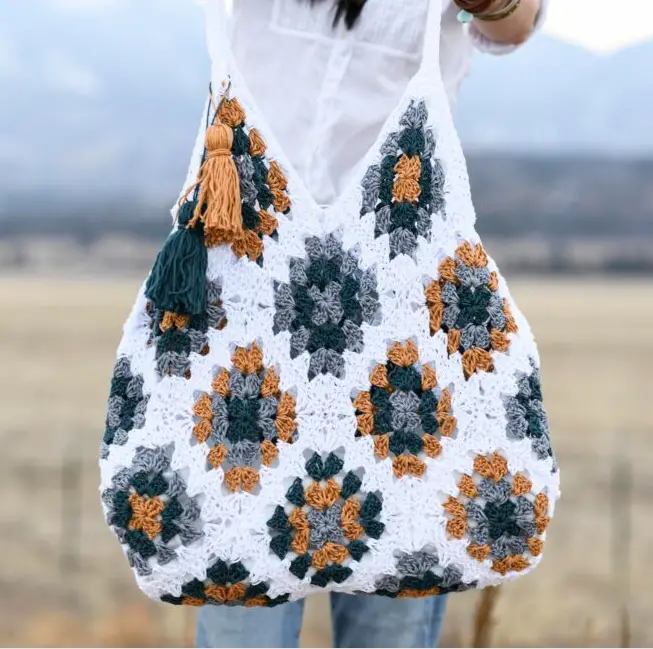 The 10 Best Modern Crochet Bag Patterns for 2024 - Live Chill Life