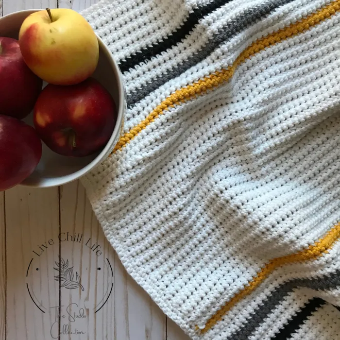 Farmhouse striped dishtowel free pattern