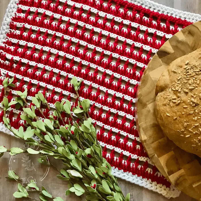 Crochet Christmas placemat