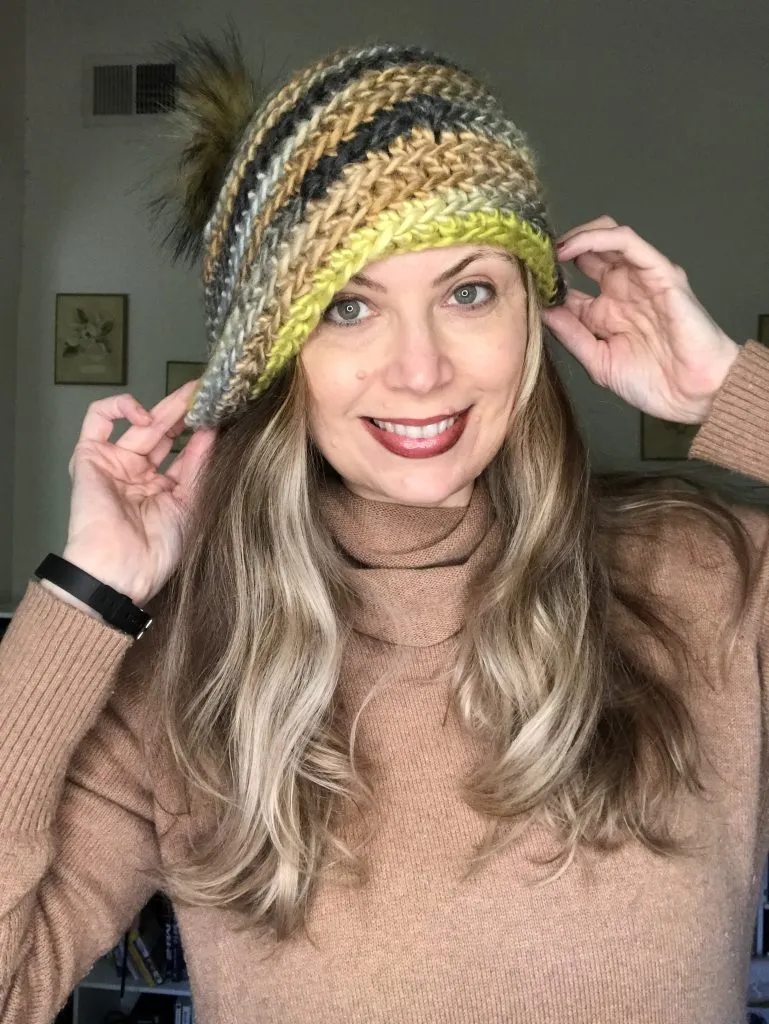 woman wearing crochet hat