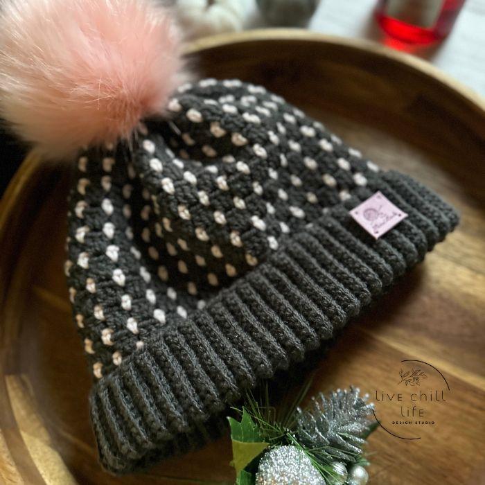 block stitch pink and gray crochet hat with pink faux fur topper